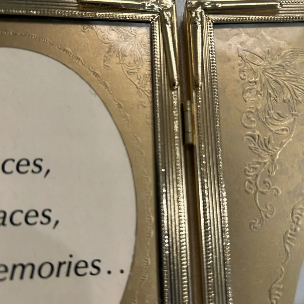 Vintage gold brass metal‎ picture frame trifold embossed detail